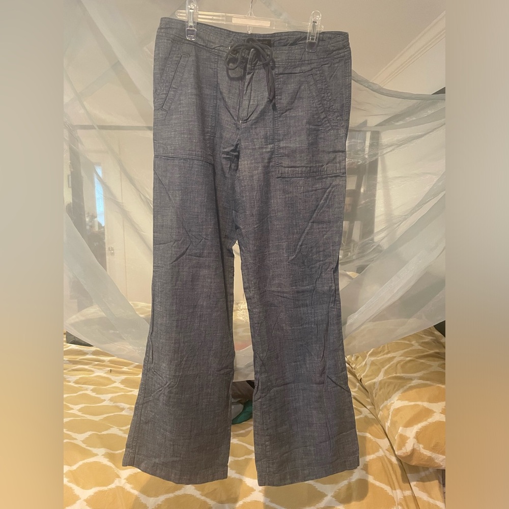 Banana Republic 100% cotton summer pants in size 10
